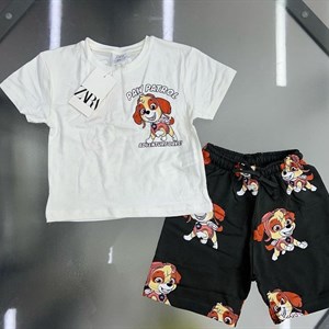 ОПТОВАЯ ЦЕНА 950 сомов размеры с 2 7лет в линейке