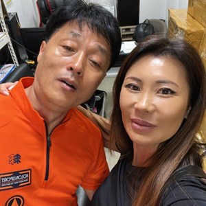 Ekel Дружба длинною в 10 лет На фото основатель Korshop