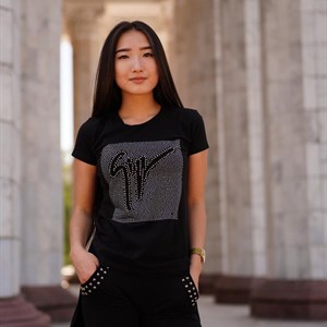 Футболка fn1brandфутболка В черном и белом цвете