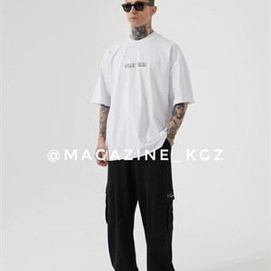 Здравствуйте Вы можете заказать у нас уличную одежду