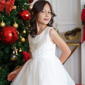 Красивое платье усыпанное жемчугом Новиночки Прямые