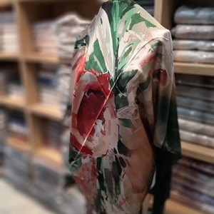 ПЛАТКИ ДЕТАЛИ В КАРУСЕЛИ   ОПТОМ 1100 сом ТКАНЬ шелк