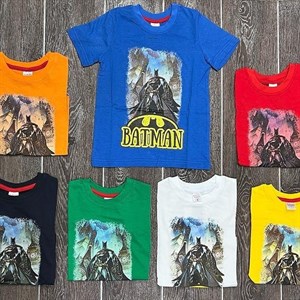  Новинки футболки  5 8 лет 100 сом  В линейке 4 штук