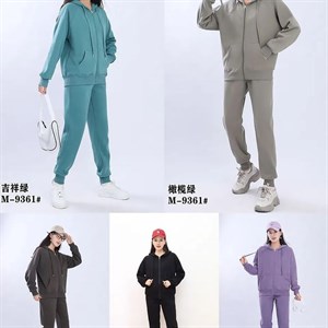 Получили шикарные теплые костюмы с начёсом Расцветки