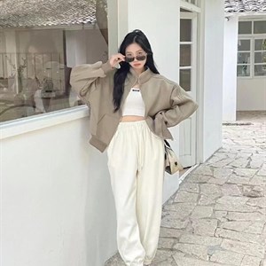 Хит сезона: бомбер oversize из плотного хлопка — стильный и не просвечивает