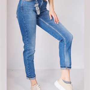 Стильные джинсы бойфренды из новой коллекции Размеры