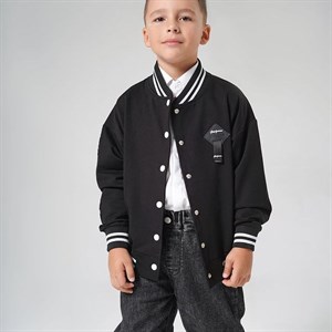 А знаете ли вы Свитшоты худи и бомберы задумали включить