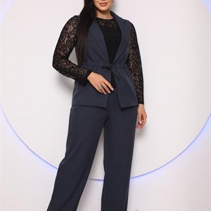 Тройка-Костюм от ЖЕНСКАЯ ОДЕЖДА - Идеальный выбор больших размеров в Бишкеке