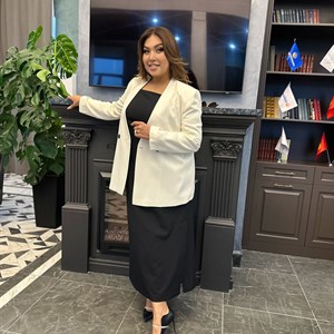 Новая коллекция женской одежды - стильные современные платья