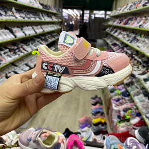 Магазин модной и Качественной обуви 15 лет на рынке