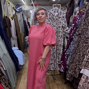 Итальянские платья оверсайз 44–52 — молочный, синий, красный | Мода Италия