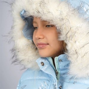 Новинки Утеплённая зимняя куртка с принятом кошечки