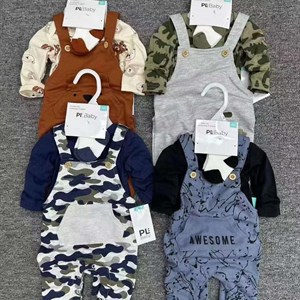 Набор комбезы кофта носочек от Американской бренда