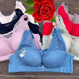 Кыргызстан Бишкек Рынок Кербен Дордой Нижнее белье