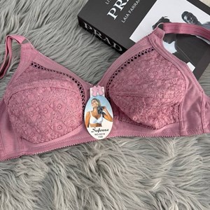 Купить женское нижнее белье оптом в Бишкеке | Высокое качество по низким ценам