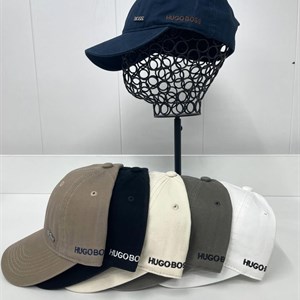 Оптовая продажа головных уборов - качественные шапки, кепки и ушанки