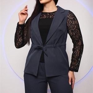 Купите стильный тройка-костюм от gauhar_fashion_g | Большие размеры 48-54