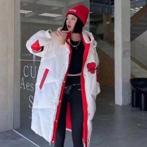 Модель 6501 Пальто в стиле Спорт шик Контрастный цвет