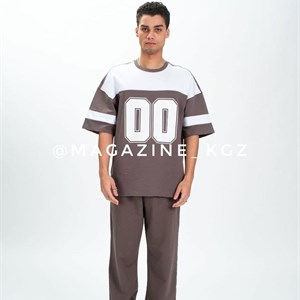 Здравствуйте Вы можете заказать у нас уличную одежду