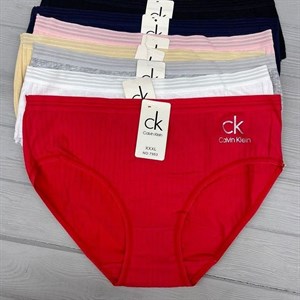 Кыргызстан Бишкек Рынок Кербен Дордой Нижнее белье