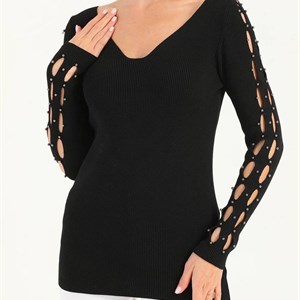 Кофточка заставляющая обратить внимание только на