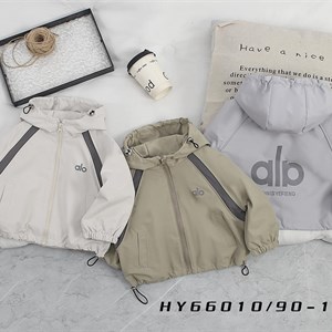 Купите стильные весенние ветровки оптом для детей в Бишкеке - низкие цены!