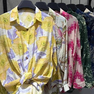 Женская одежда KAPSULA_BRAND — стильные вещи офлайн на рынке Дордой