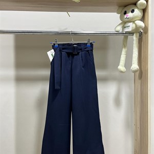 в наличии кюлоты  Размеры 30 32 34 36 38 40 Ткань