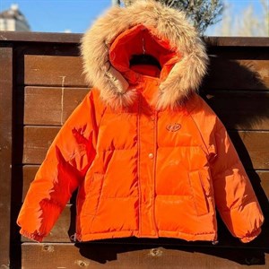 Цена 3800 сом Наши филиалы Томми Молл 3 этаж сзади