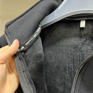 в наличии толстовки  Размеры 36 38 40 42 44 Ткань