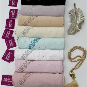 Элегантные шарфы Джерси со стразами от Kashkha в Дубае