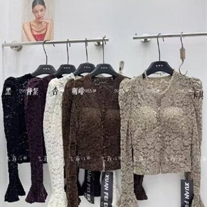 Женские кофточки оптом в наличии — размер стандарт, 850 сом