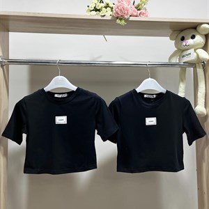 В наличии топики  Размеры s m Ткань супрем Качество