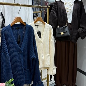 Женские кардиганы оптом в наличии — 1000 сом, стандартный размер