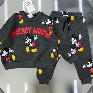 ОПТОВАЯ ЦЕНА 1100 сомов размеры с 2 6лет в линейке