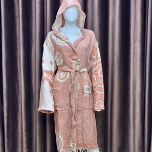 Халат пештемаль Халат из такой же ткани что наши нашумевшие