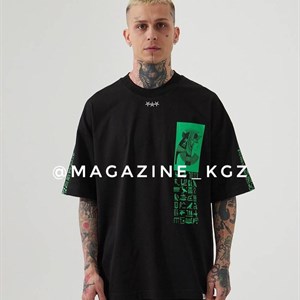 Здравствуйте Вы можете заказать у нас уличную одежду