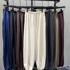 Женская одежда KAPSULA BRAND — размеры S, M, L