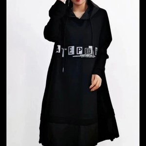 Модель 22833 Платье из плотного трикотажа Капюшон