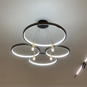 В наличии LED