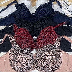 Рынок Кербен Мир белья Дордой Ряд 6 контейнер 07