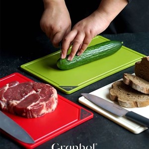 Мы представляем вам качественный набор досок и ножей