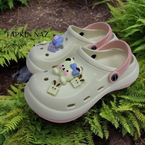  Более 20ти лет занимаемся продажами домашних тапочек