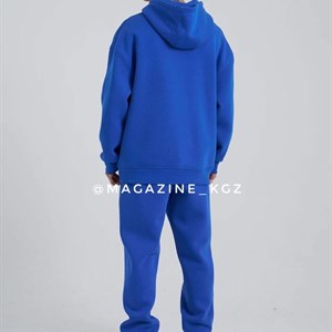 Здравствуйте Вы можете заказать у нас уличную одежду