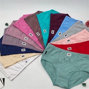 Дордой рынок Кербен Мир белья Ряд 6 контейнер 07