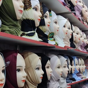 Цена разная