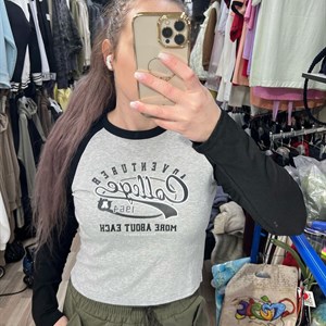 Кофточка в наличии Качество Размер стандарт Цена 1000сом