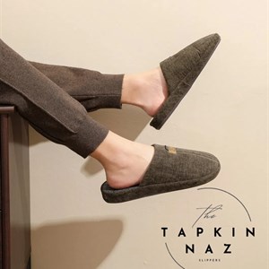  Более 20ти лет занимаемся продажами домашних тапочек