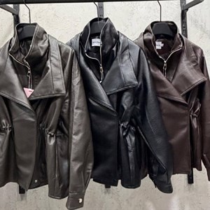 Женская одежда KAPSULA_BRAND — размеры M и L