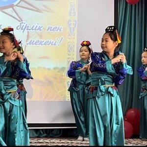 Любые костюмы на заказ Оптом розницу Восток5д 31 1прокат